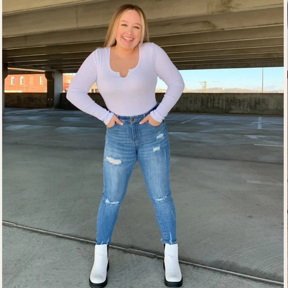 7/8 MID RISE JEANS